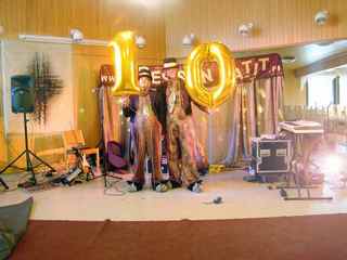 Pressan Katit kymppisyntt�reill� Reisj�rven seurakunnassa!